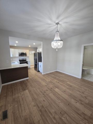 1398 Lockbourne Road, Columbus, OH 43206