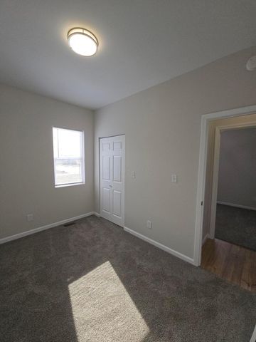 1398 Lockbourne Road, Columbus, OH 43206