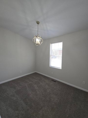 1398 Lockbourne Road, Columbus, OH 43206