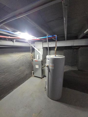 1398 Lockbourne Road, Columbus, OH 43206