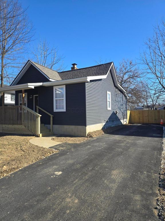 1398 Lockbourne Road, Columbus, OH 43206