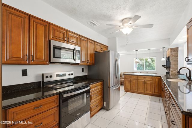 6935 ALANA Road, Jacksonville, FL 32211