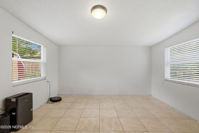 6935 ALANA Road, Jacksonville, FL 32211