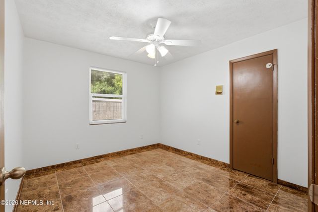 6935 ALANA Road, Jacksonville, FL 32211