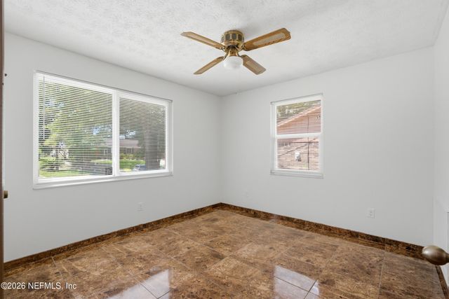 6935 ALANA Road, Jacksonville, FL 32211