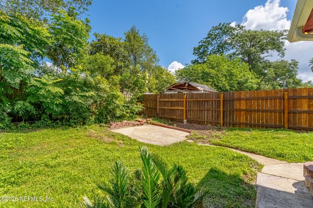 6935 ALANA Road, Jacksonville, FL 32211