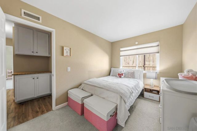 7454 Gayneswood, San Diego, CA 92139