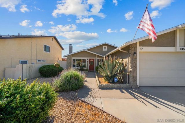 7454 Gayneswood, San Diego, CA 92139