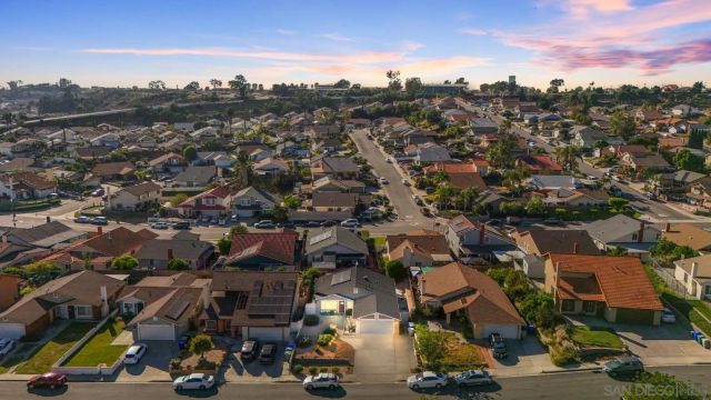 7454 Gayneswood, San Diego, CA 92139