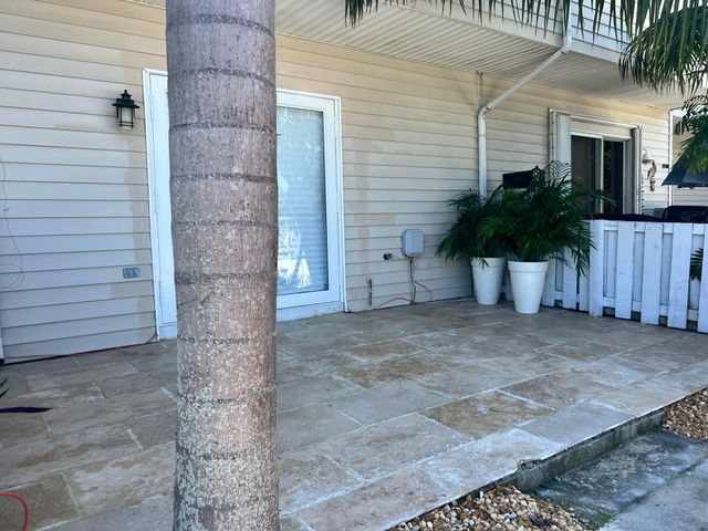 2711 NE NE 15th Street, Pompano Beach, FL 33062