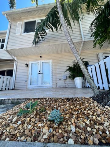 2711 NE NE 15th Street, Pompano Beach, FL 33062