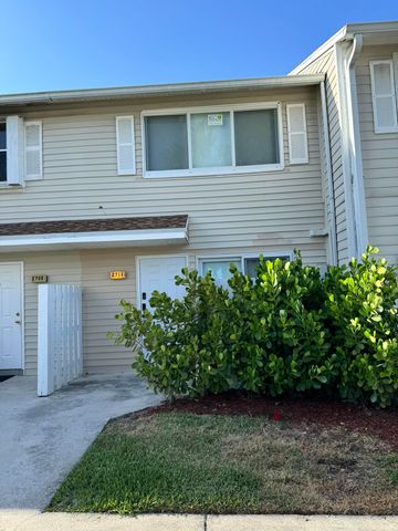 2711 NE NE 15th Street, Pompano Beach, FL 33062