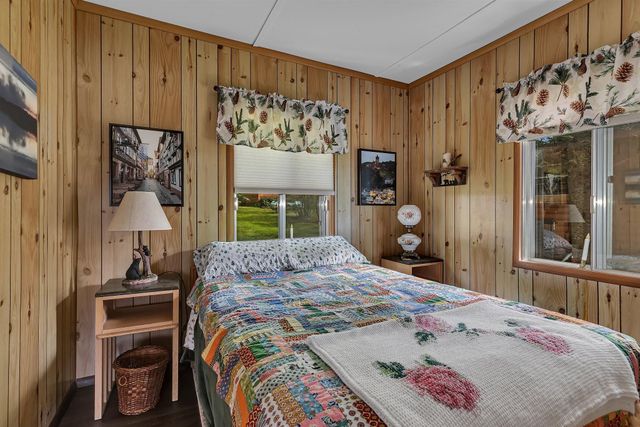 17364 Paradise Shores Road, Brainerd, MN 56401