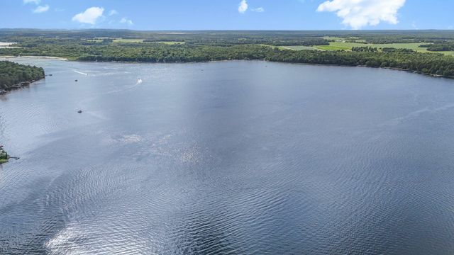 17364 Paradise Shores Road, Brainerd, MN 56401