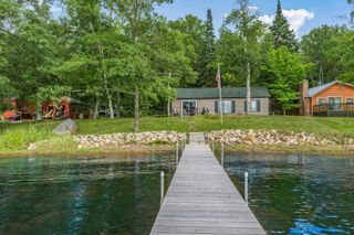 17364 Paradise Shores Road, Brainerd, MN 56401