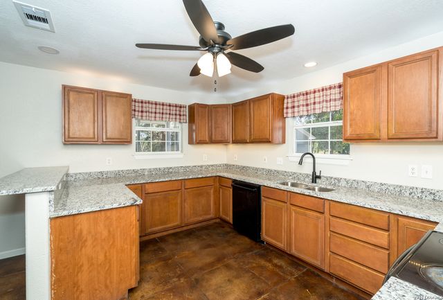 1541 Zane Grey, Spring Branch, TX 78070