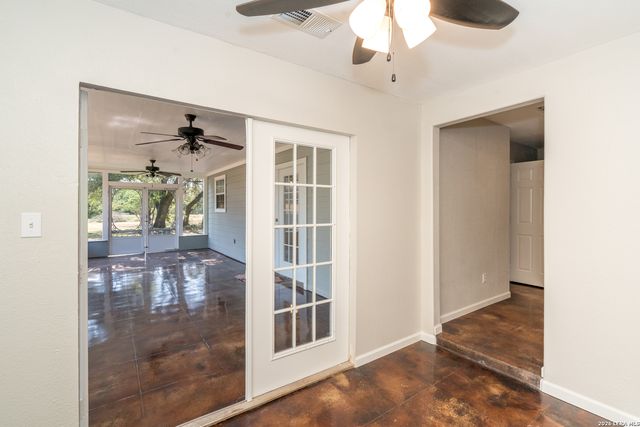 1541 Zane Grey, Spring Branch, TX 78070