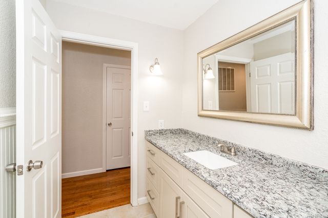 1541 Zane Grey, Spring Branch, TX 78070