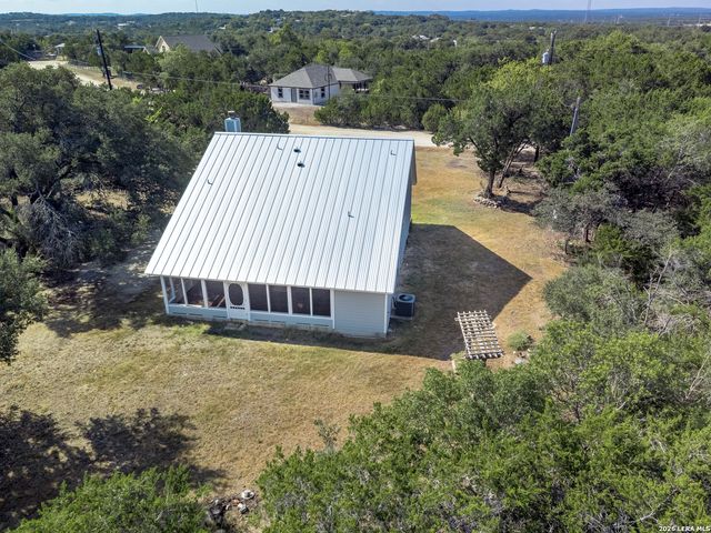 1541 Zane Grey, Spring Branch, TX 78070