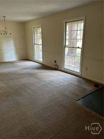 10 Burnt Tree Circle, Savannah, GA 31419