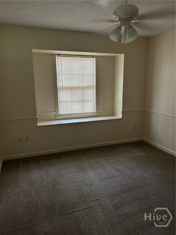 10 Burnt Tree Circle, Savannah, GA 31419