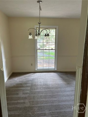 10 Burnt Tree Circle, Savannah, GA 31419