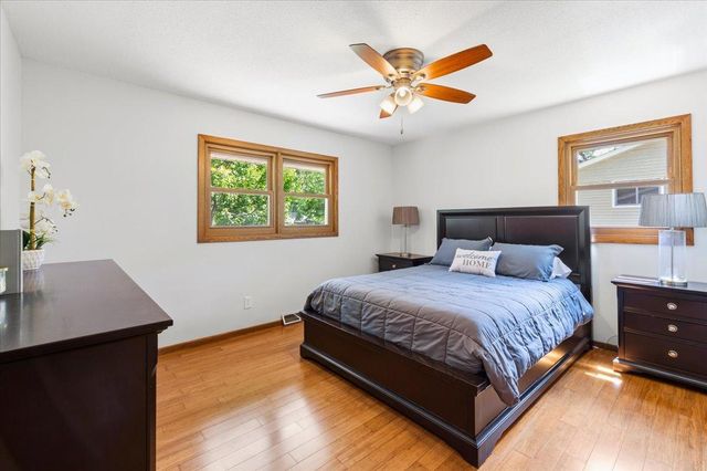 9131 Annapolis Lane N, Maple Grove, MN 55369