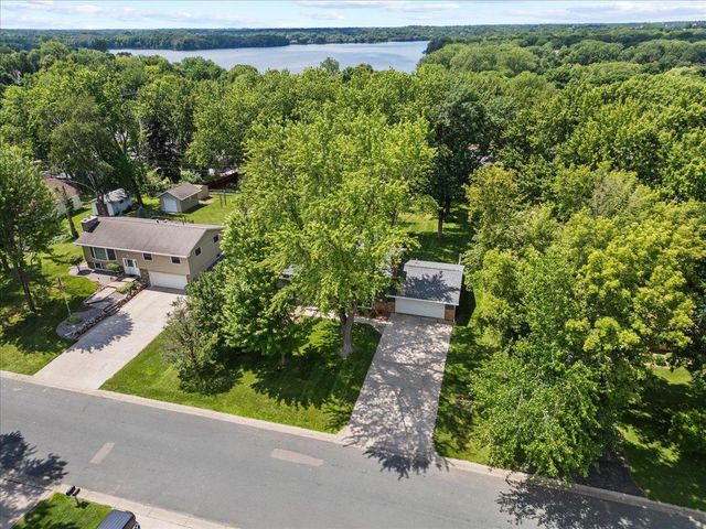 9131 Annapolis Lane N, Maple Grove, MN 55369