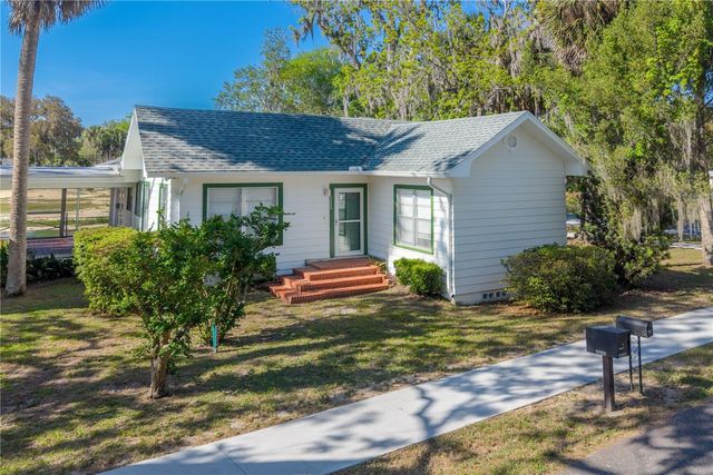 25749 SW 1ST AVENUE, Newberry, FL 32669