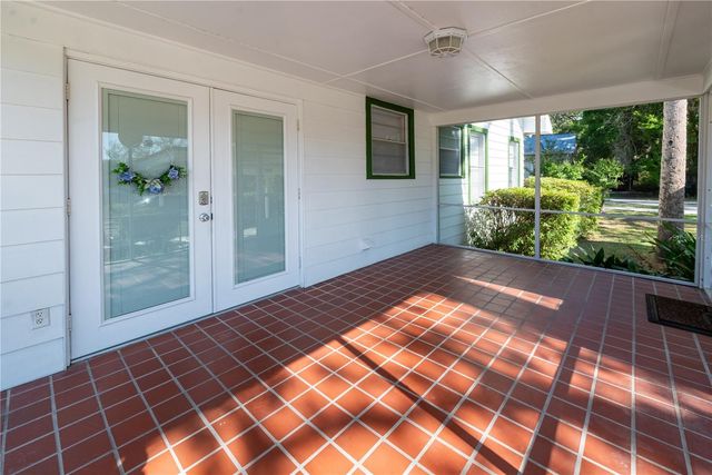25749 SW 1ST AVENUE, Newberry, FL 32669