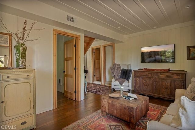 660 Burnt Mill, Lake Arrowhead, CA 92352