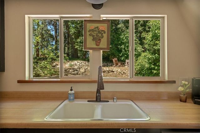 660 Burnt Mill, Lake Arrowhead, CA 92352
