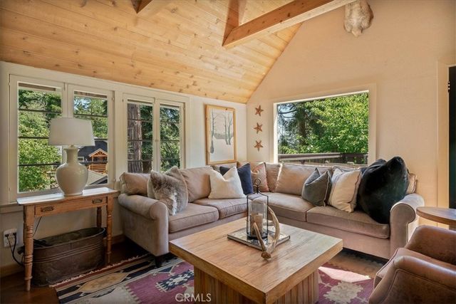 660 Burnt Mill, Lake Arrowhead, CA 92352