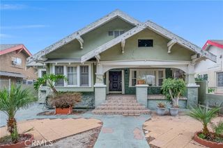 1021 W 48th, Los Angeles, CA 90037