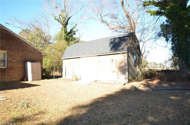 23095 Scottswood DR, Franklin, VA 23851