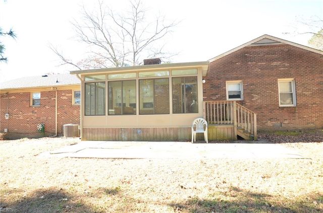 23095 Scottswood DR, Franklin, VA 23851