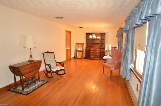 23095 Scottswood DR, Franklin, VA 23851