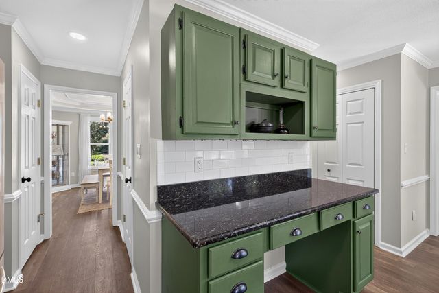 2020 Stonepond Lane, Raleigh, NC 27603