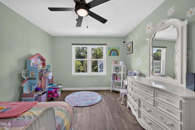 2020 Stonepond Lane, Raleigh, NC 27603