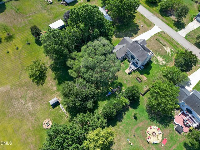 2020 Stonepond Lane, Raleigh, NC 27603