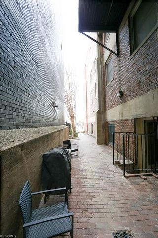 315 N Spruce Street 106, Winston-salem, NC 27101