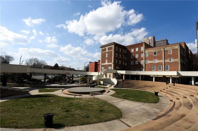 315 N Spruce Street 106, Winston-salem, NC 27101