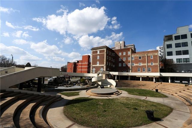 315 N Spruce Street 106, Winston-salem, NC 27101