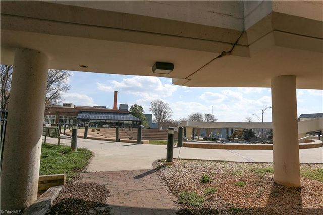 315 N Spruce Street 106, Winston-salem, NC 27101