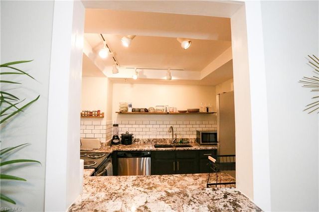 315 N Spruce Street 106, Winston-salem, NC 27101