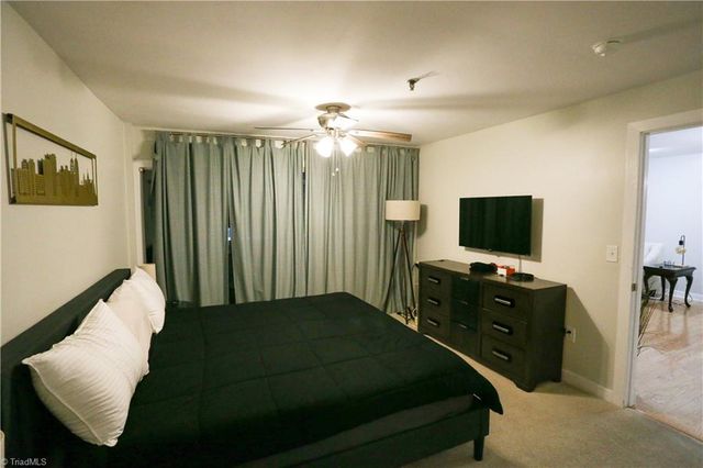 315 N Spruce Street 106, Winston-salem, NC 27101