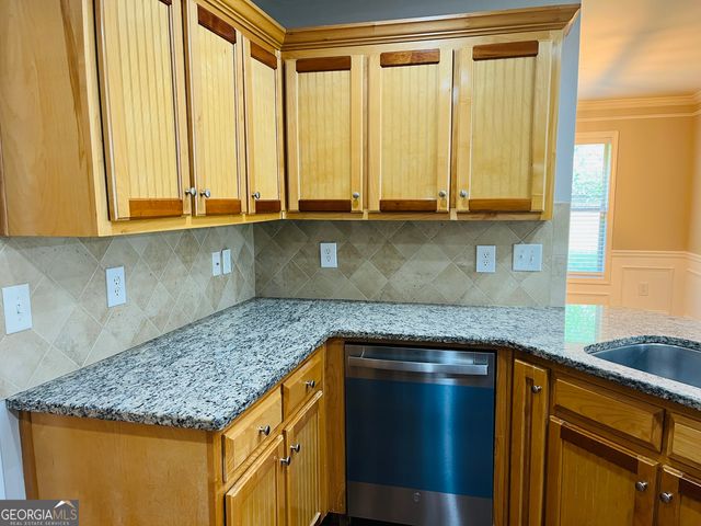 5750 Crest Hill Drive, Buford, GA 30518