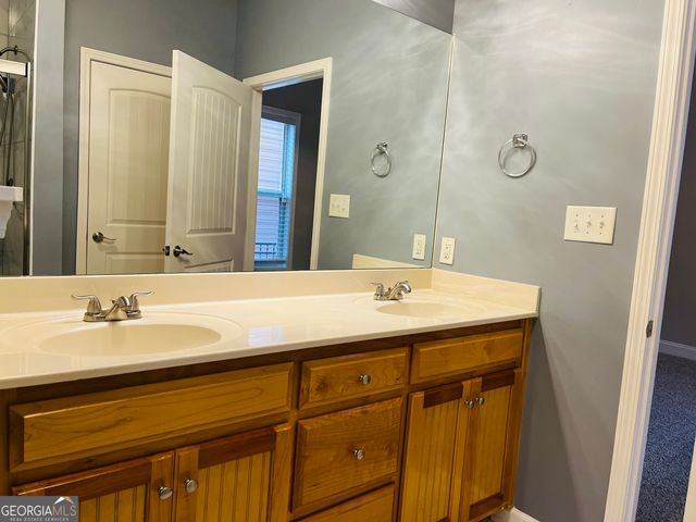 5750 Crest Hill Drive, Buford, GA 30518