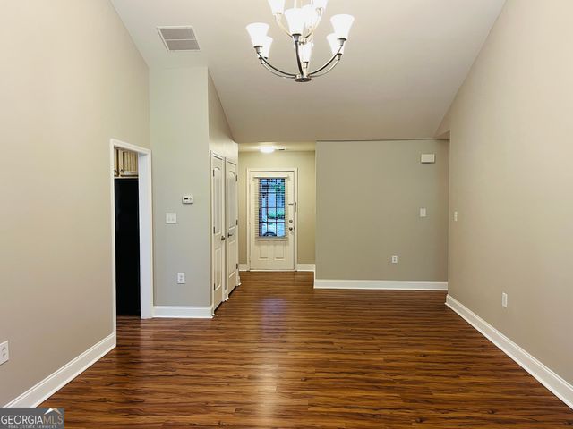 5750 Crest Hill Drive, Buford, GA 30518