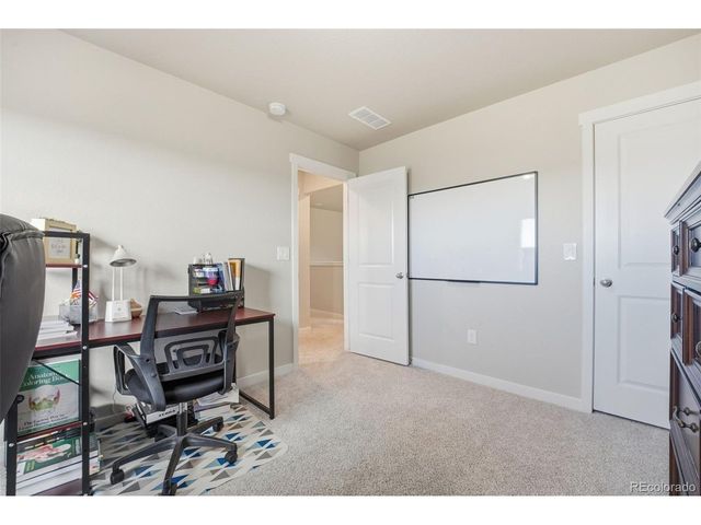 5150 Roundhouse Dr, Colorado Springs, CO 80925